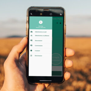 Le menu de l'application smartphone Kemtag pour le suivi du matériel agricole